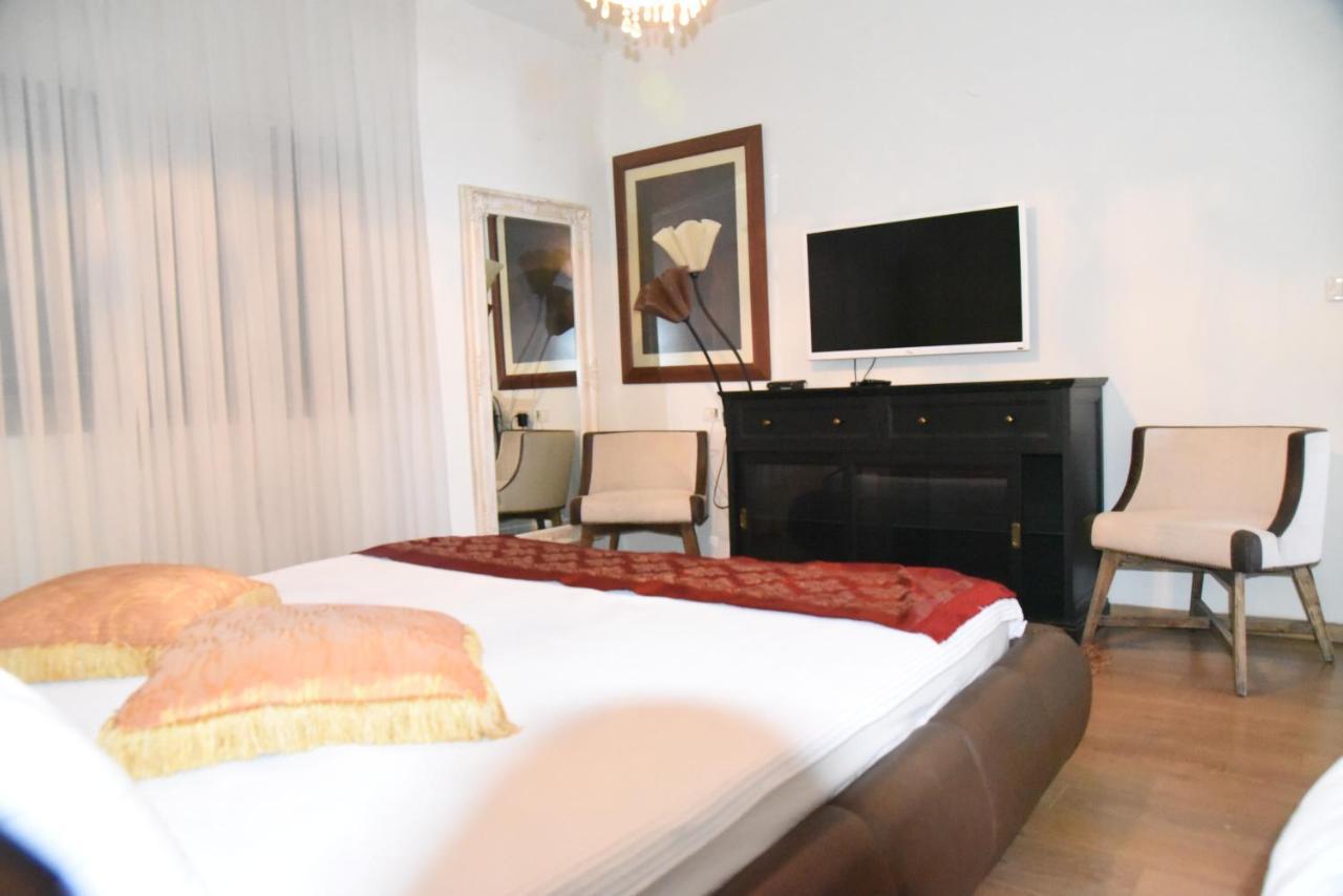 Penthouse Apartment On The Beach Бат-Ям Экстерьер фото